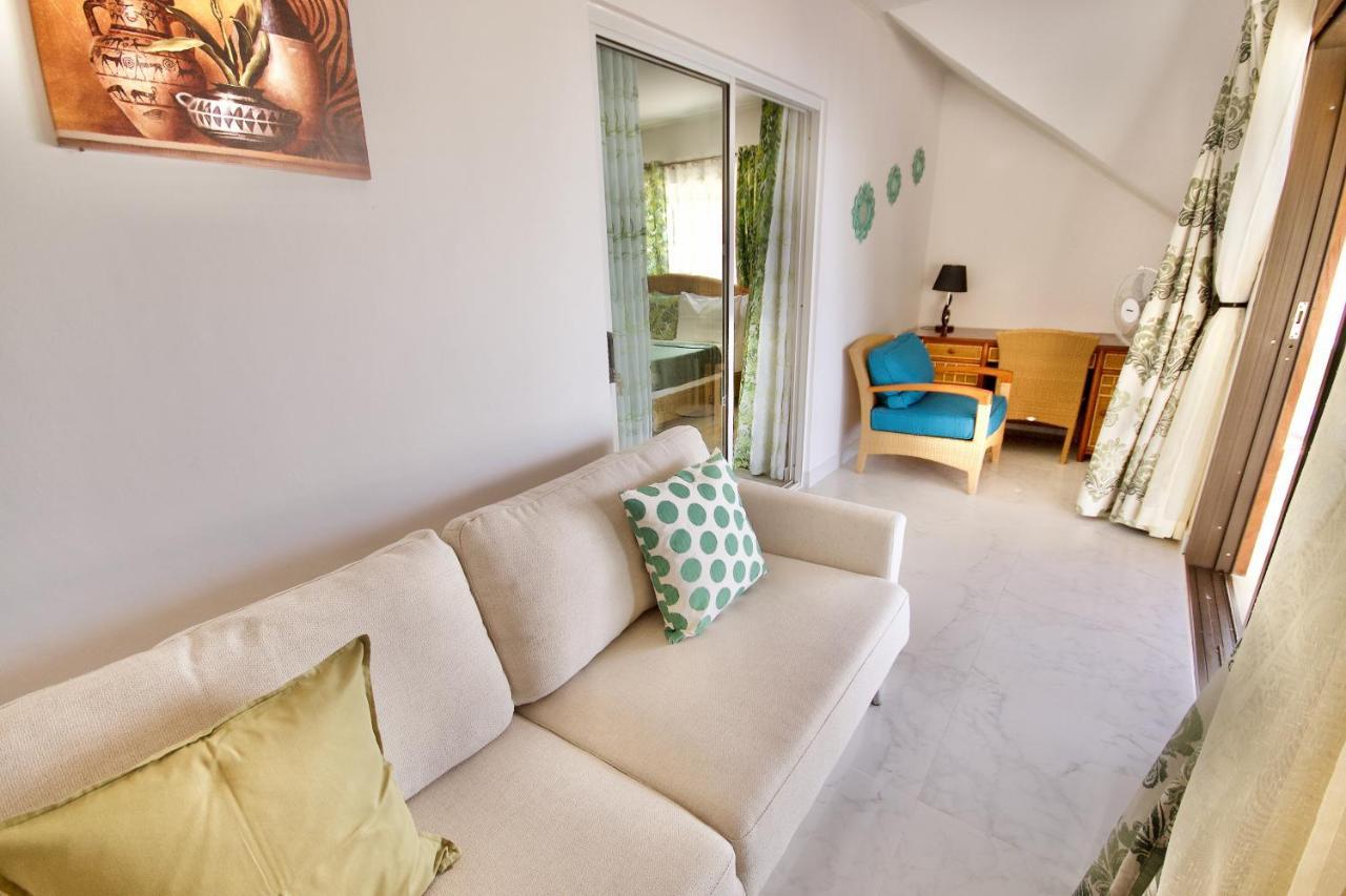 Sea Splash Self Catering And La Petite Maison Grand Anse  Exterior photo
