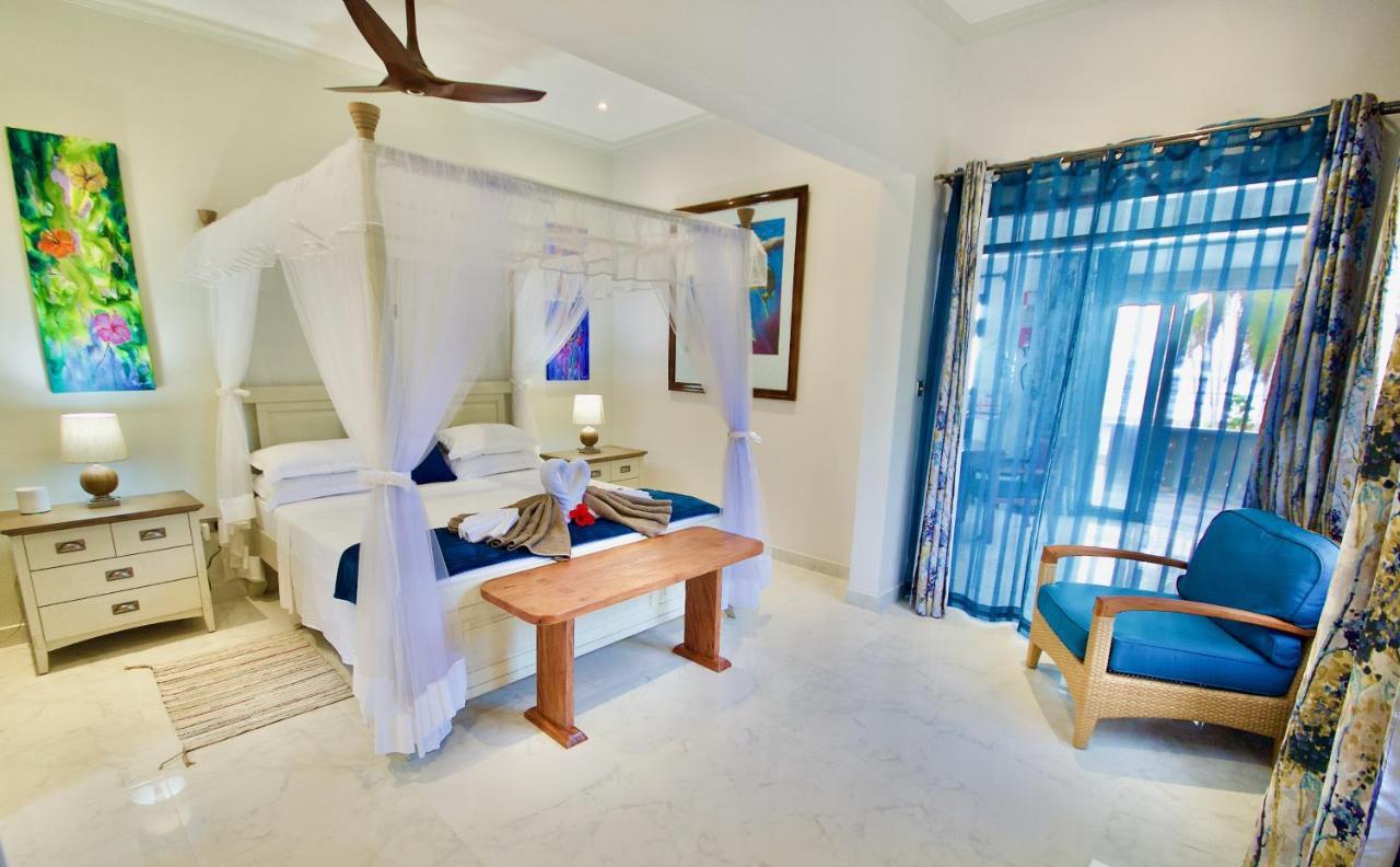 Sea Splash Self Catering And La Petite Maison Grand Anse  Exterior photo