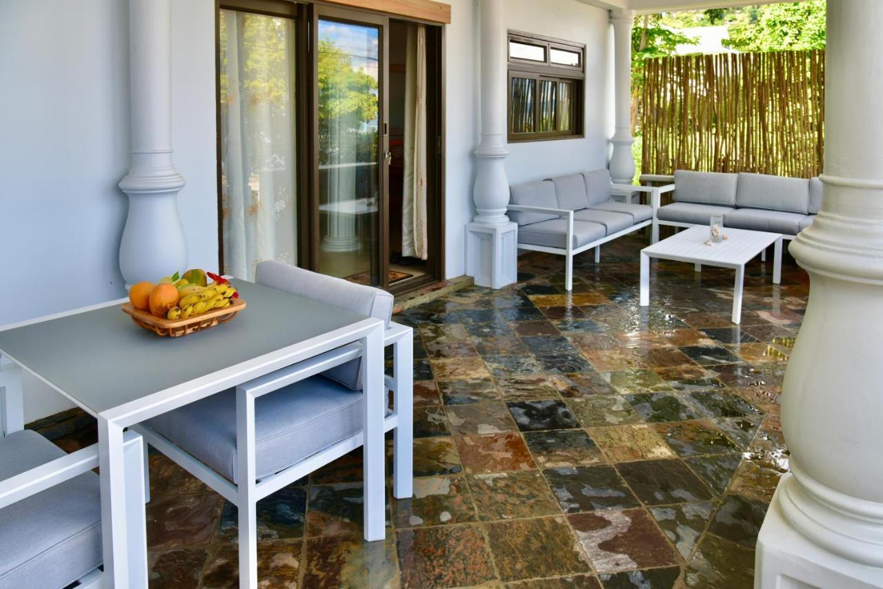 Sea Splash Self Catering And La Petite Maison Grand Anse  Exterior photo